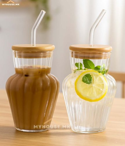 Стаклена чаша со уникатен дизајн - a5955