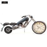 ЧАСОВНИК ЗА НА МАСА - a5881