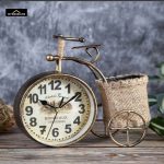 ЧАСОВНИК ЗА НА МАСА - a5884